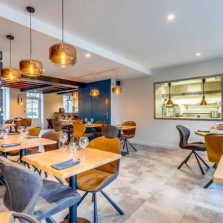 Le Bonhomique Apartament *